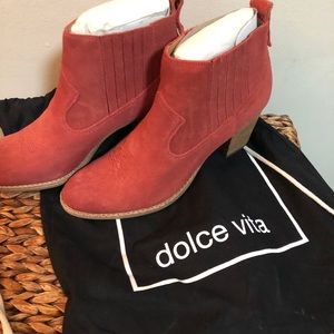 Cute dolce vita booties